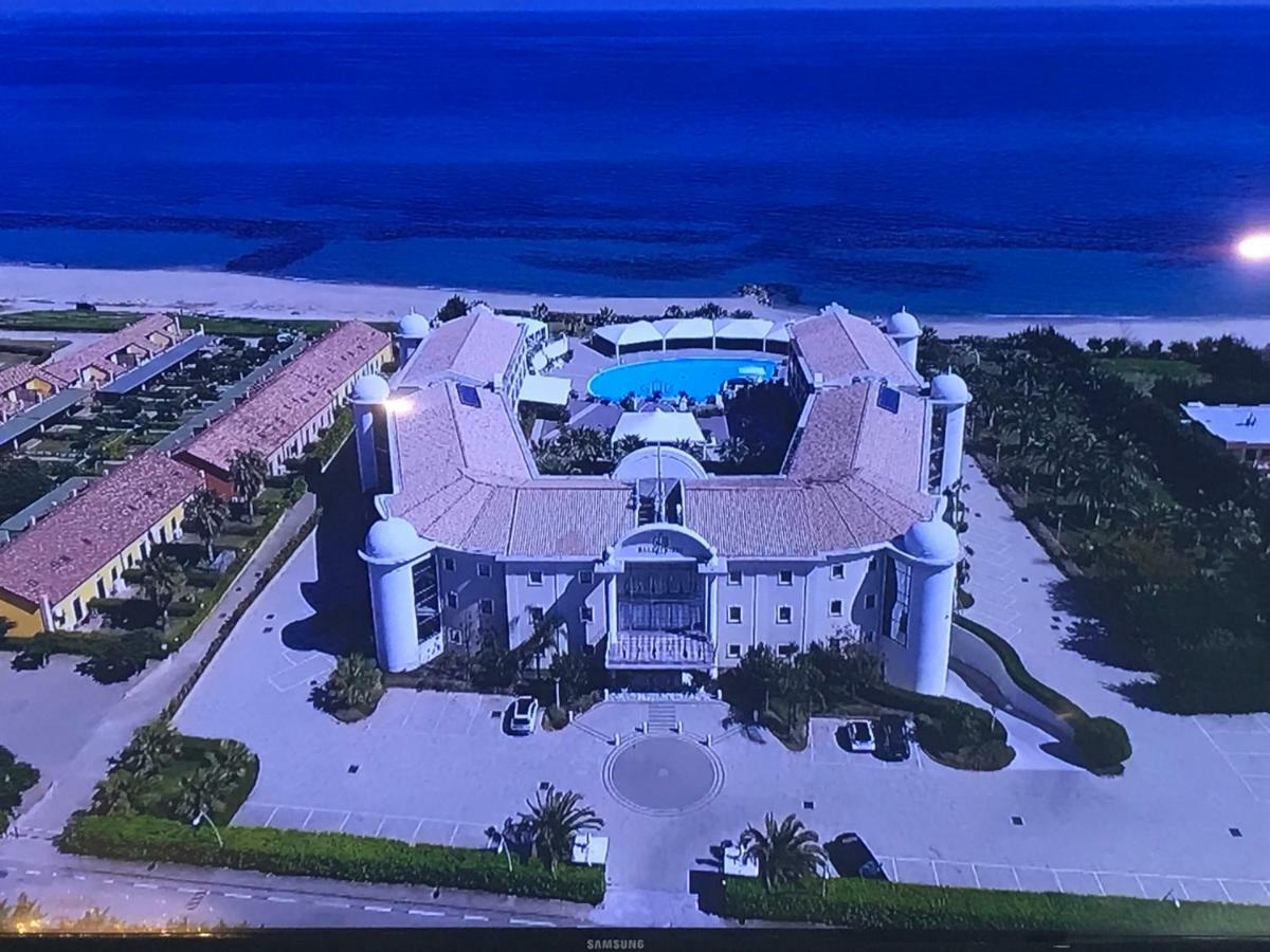 Grand Hotel Balestrieri Torre Melissa Exteriör bild
