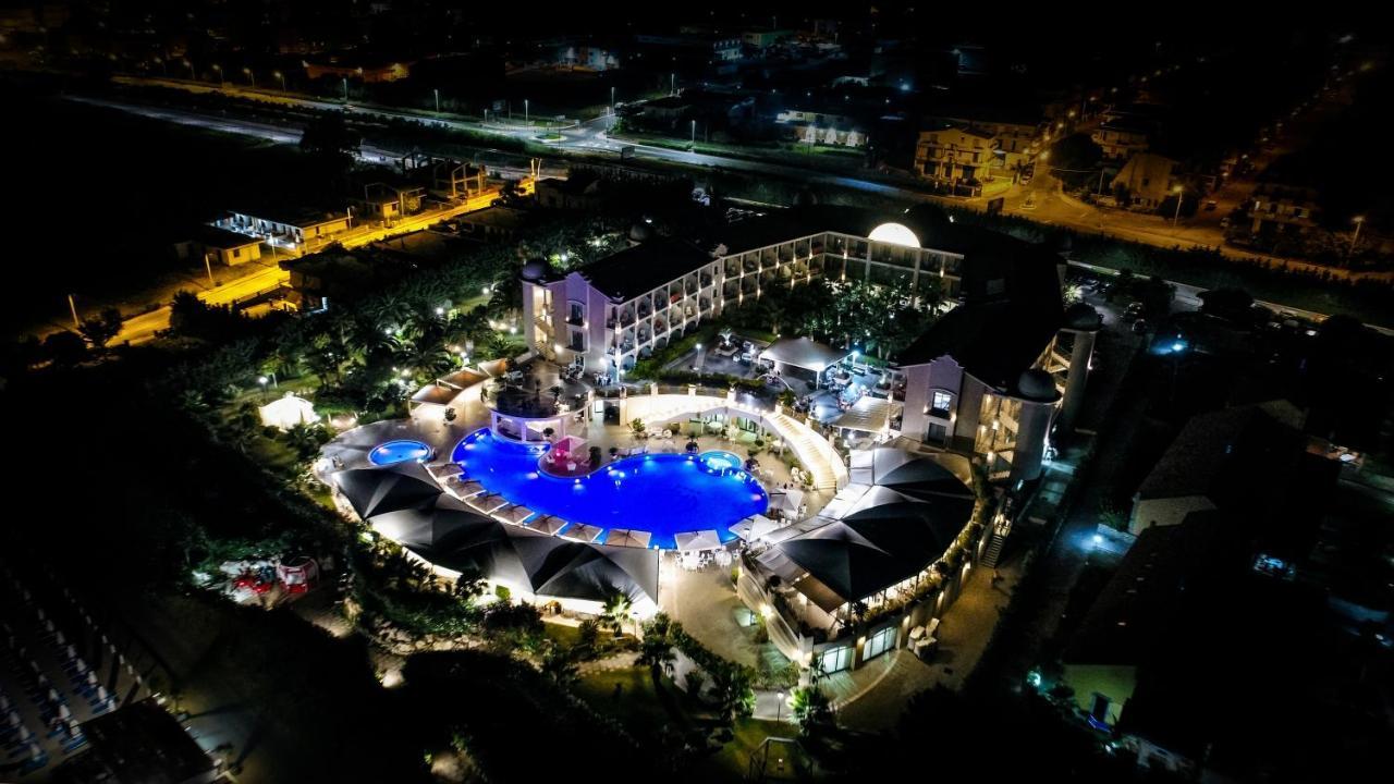 Grand Hotel Balestrieri Torre Melissa Exteriör bild